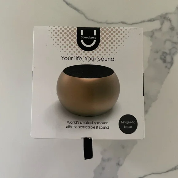 Mini Wireless Speaker - Gold - Picture 3 of 8